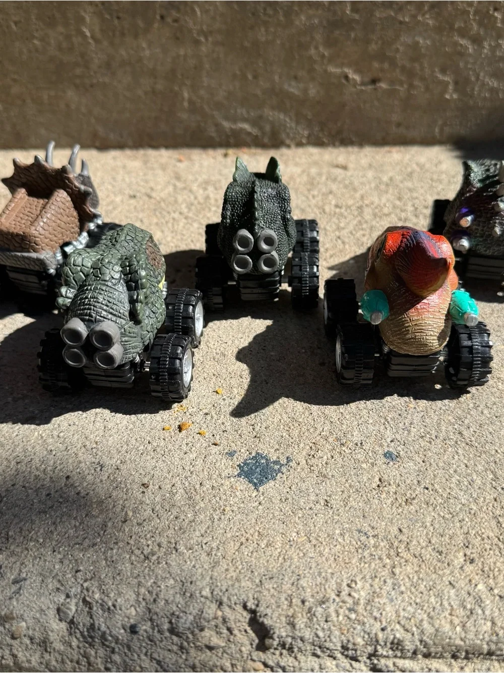 Mini Dino Monster Truck Pullback Cars Lot‎ of 5